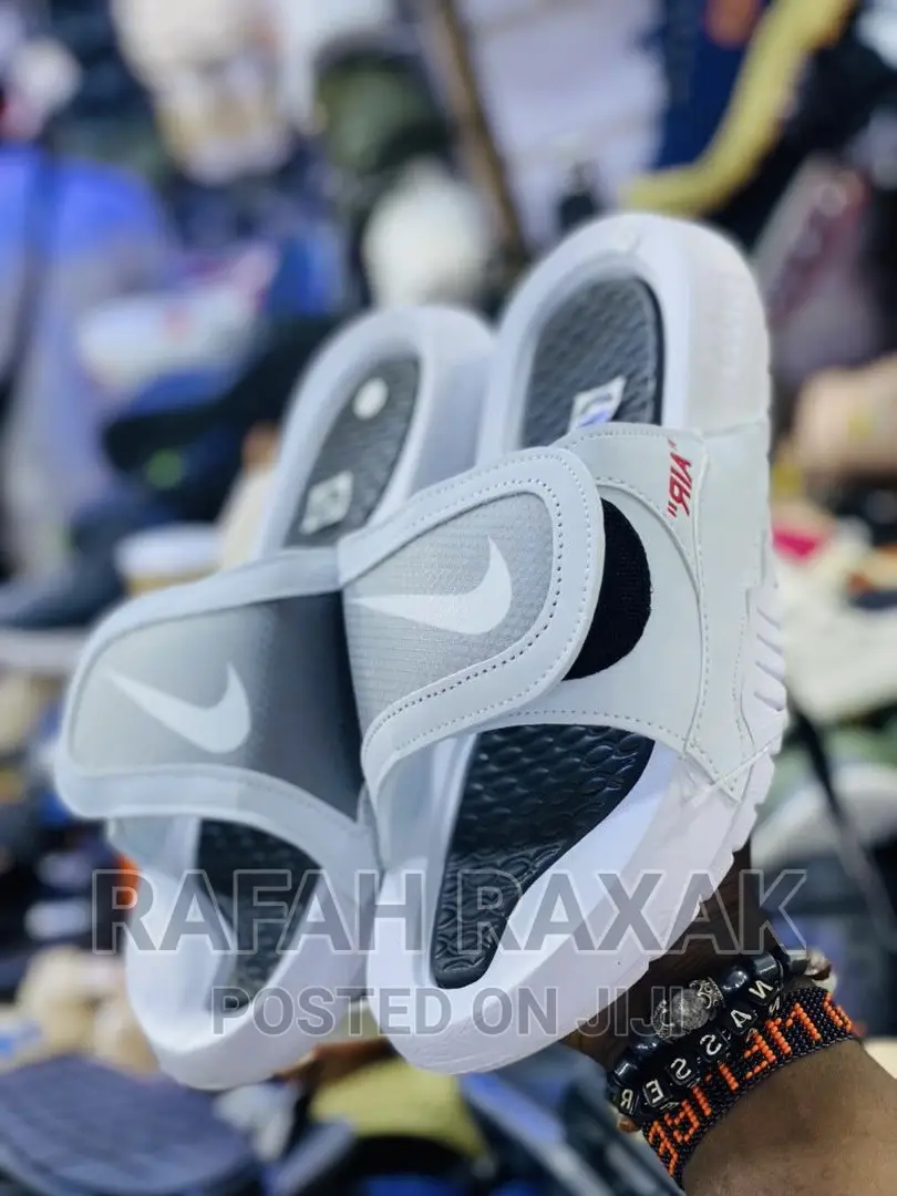 Classic White Nike Air Push in Sandals