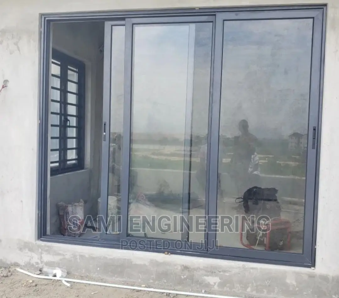 Aluminum 3 Shuttled Window