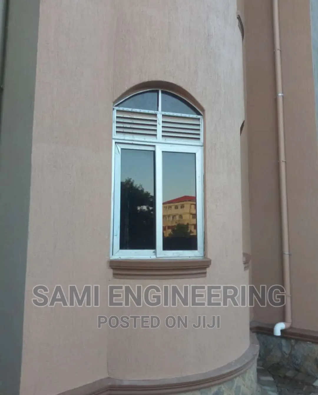Aluminium Arched Window