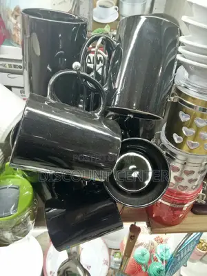 Cups Black Shinny