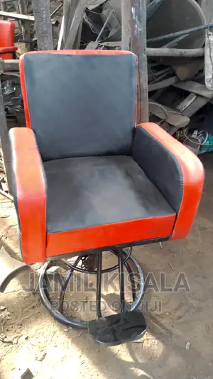 Locally Made Salon Barber Chair