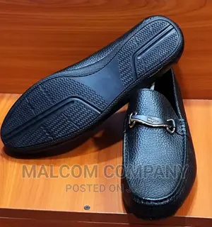 Men Black Classic Shoes