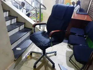 Executive Office Chair