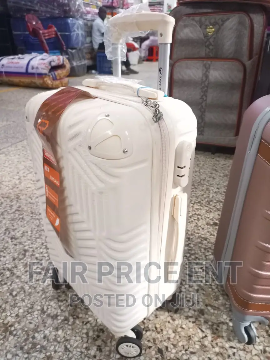 Vip Executive Plastic Suitcase. Medium ( Cream)