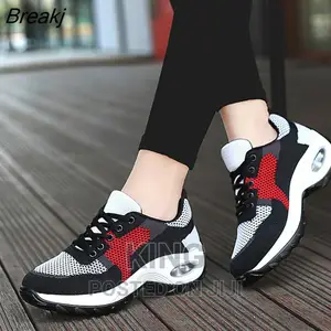 Sneakers Finest
