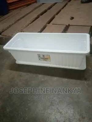 Rectangular Flowerpot, White