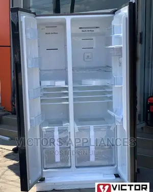 Hisense Side by Side Fridge 670liters Black Wt Mirror Finish