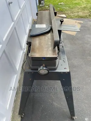 Craftsman 6" Jointer/Planer, Belt Drive, 1-Phase Motor.