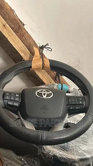 Hilux Revo / Rocco Steering Wheel