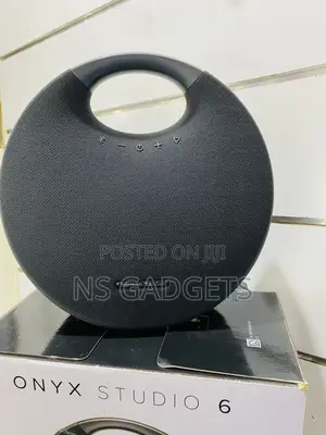 ONYX Studio 6 Harman/Kardon
