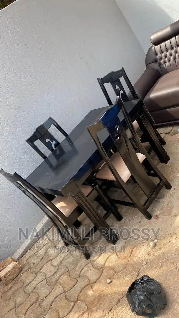 Dinning 4 Seater