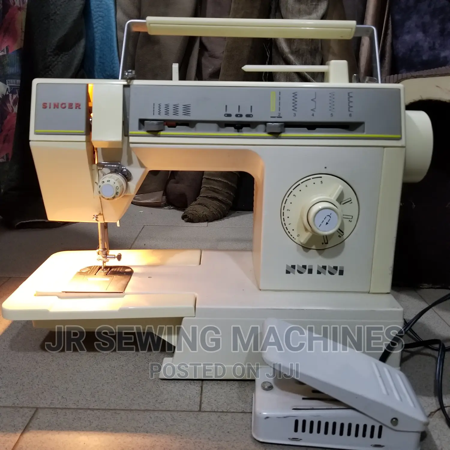 Singer Electric Design Sewing Machine