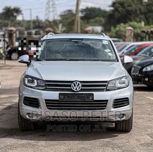 Volkswagen Touareg VR6 Sport 2012 Silver