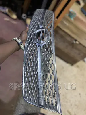 Fielder 2007 - 2010 Grill