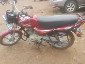 Bajaj CT 110X 2022 Red