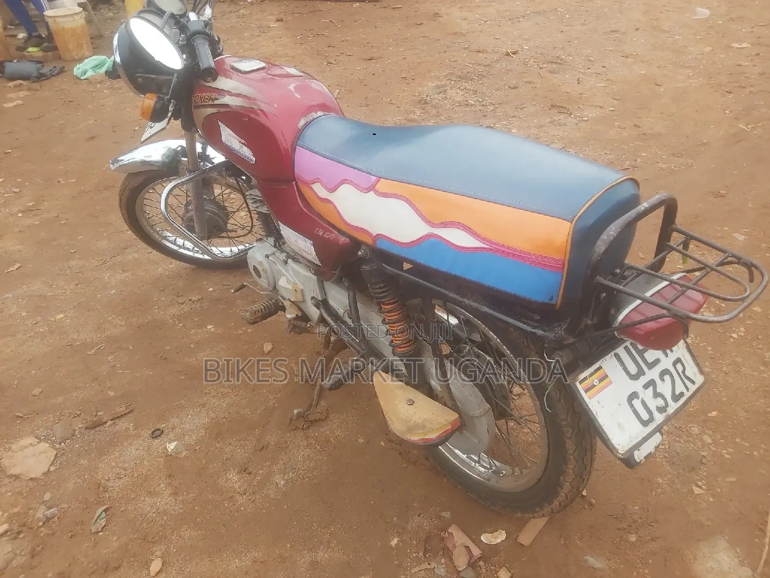 Bajaj Boxer 100 2018 Red