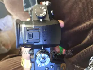 Lumix Gh5l