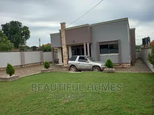 Furnished 4bdrm House in Kira for sale