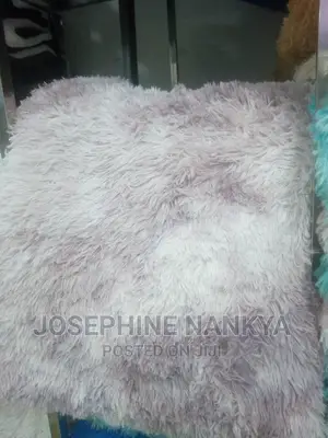Fluffy Cetre Carpets, Mixed Colour