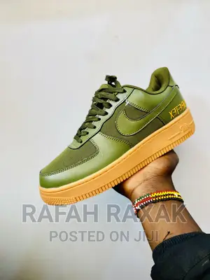 Original Green Nike Airforce Gore-Tex Sneakers