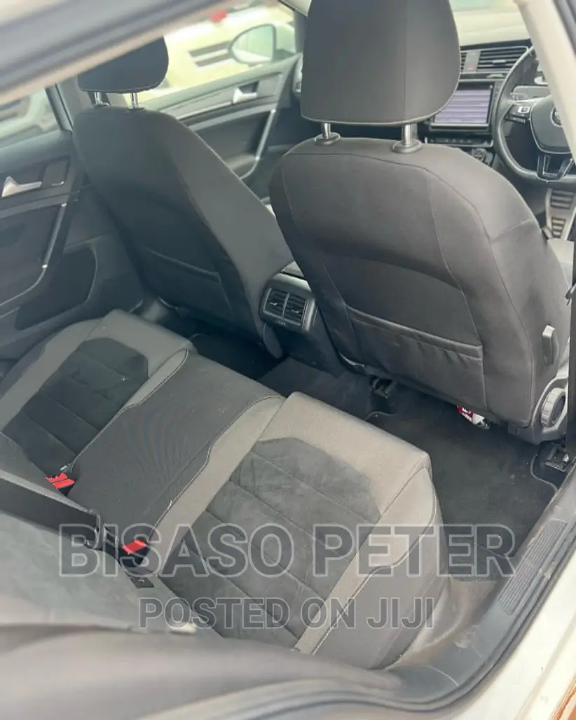 Volkswagen Golf 2014 White