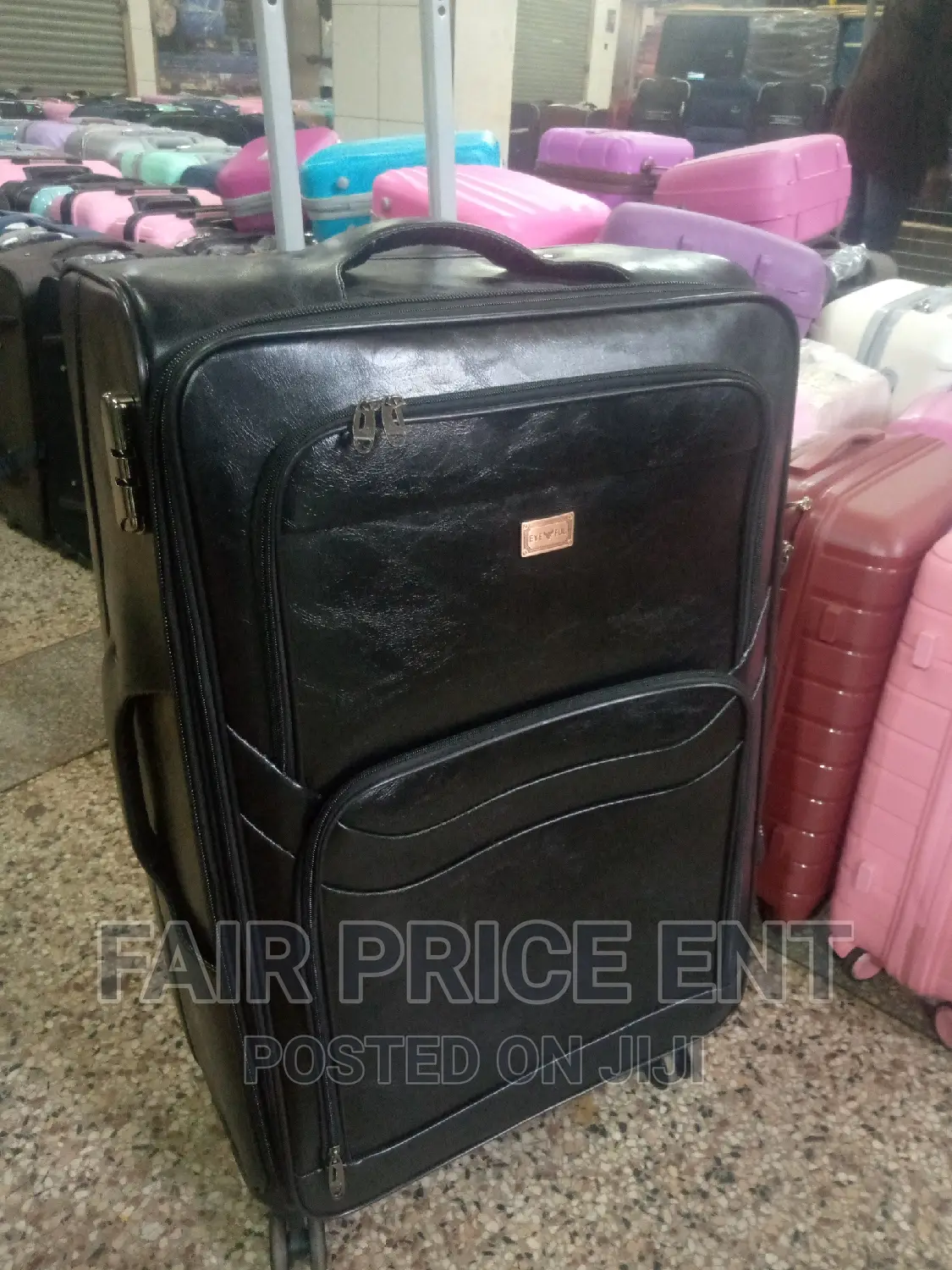 Pure Leather Suitcases Bag.Large.( Black)