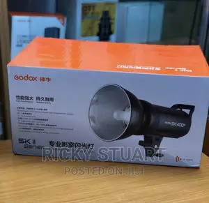 Godox Sk400ii (Apair WTH Stand’S and Softbox Plus Triggers)