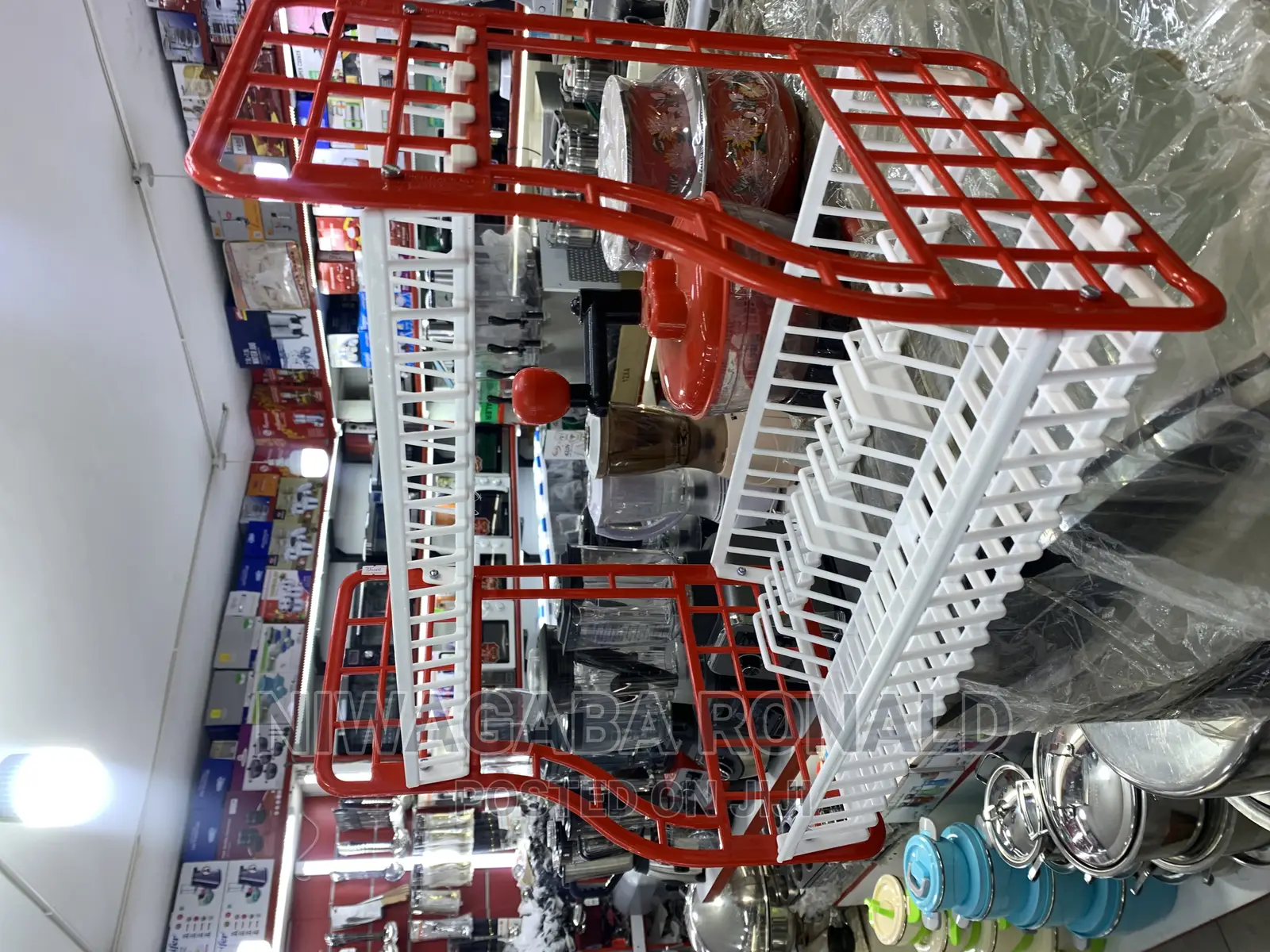 Classic Hard Plastic Plate Rack