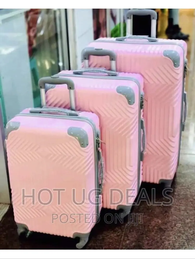 High Capacity Water Resistant Travel Suitcases- Multicolor