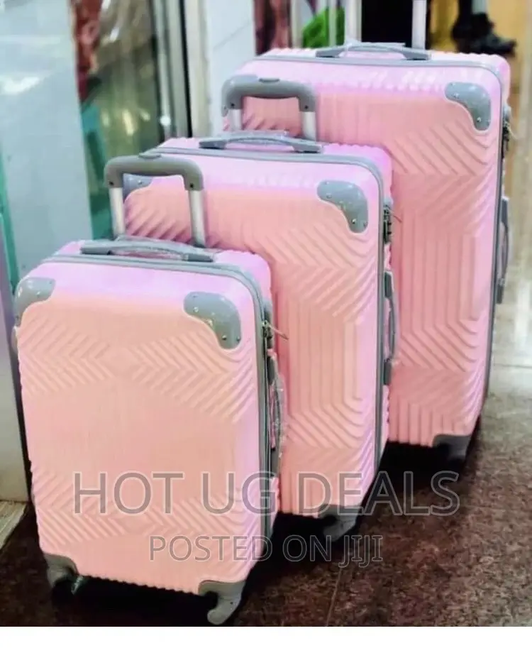 High Capacity Water Resistant Travel Suitcases- Multicolor