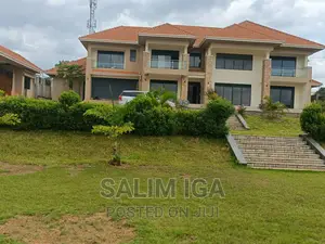 5bdrm Maisonette in Kololo Property, Wakiso / Wakiso for rent