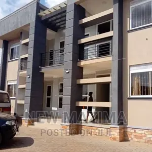 6bdrm Block of Flats in Makindye Kizungu, Central Division for sale