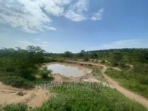 Very Strategic 1 Square Mile in Nakasongola Lugolodde