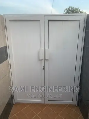 Aluminum Pannel Door Matuga