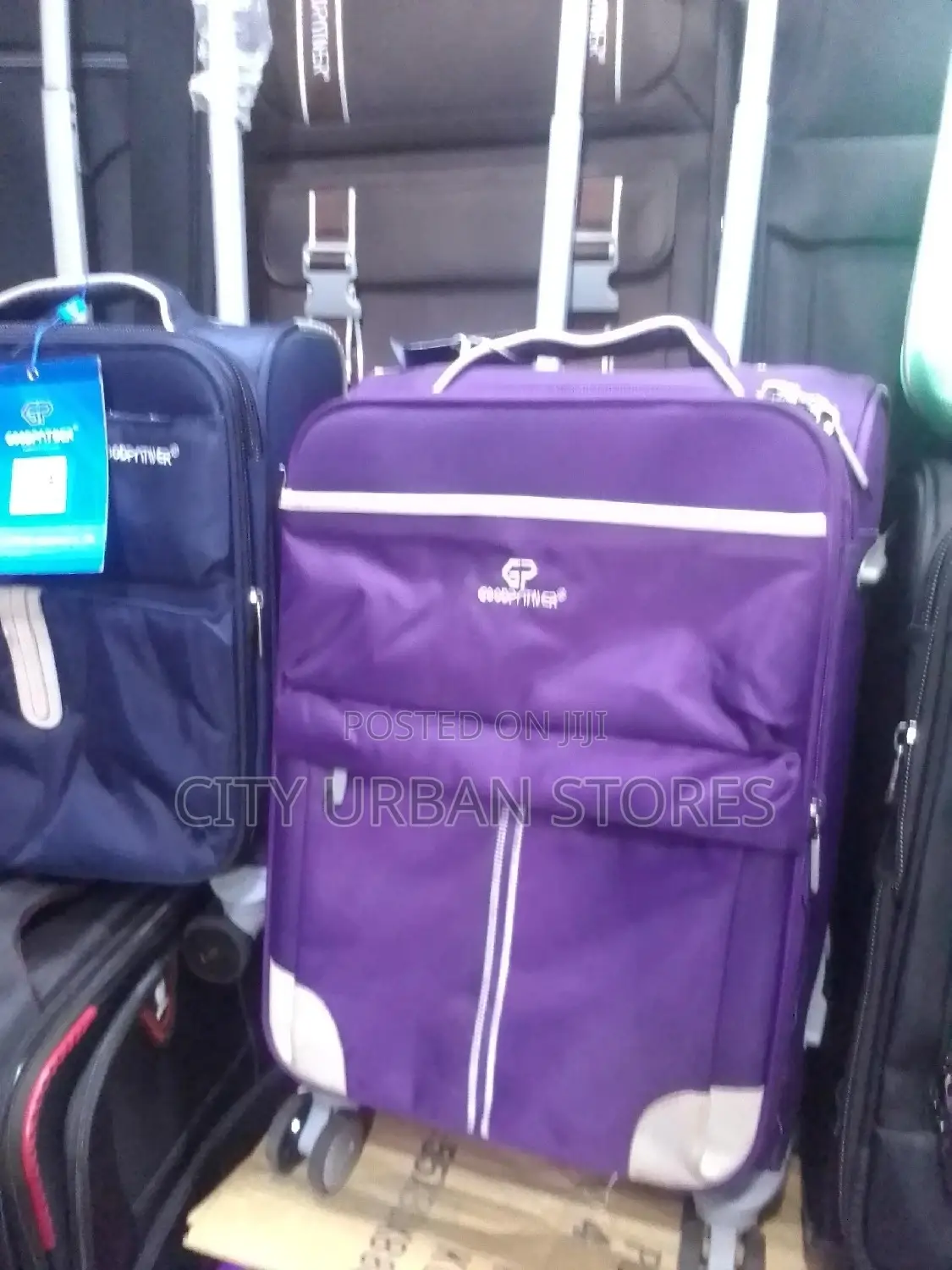 Good Partner Suitcase