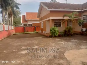 4bdrm Bungalow in Kololo Property, Central Division for sale