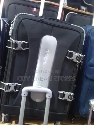 Dfavours Suitcase