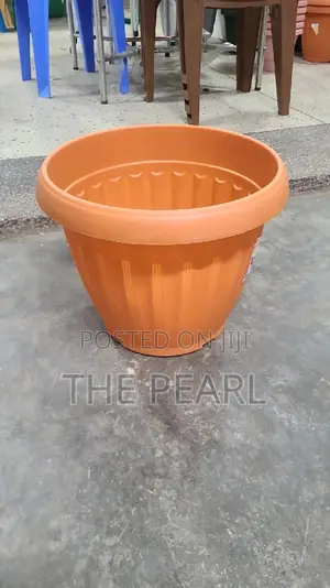 Plastic Flower Pot