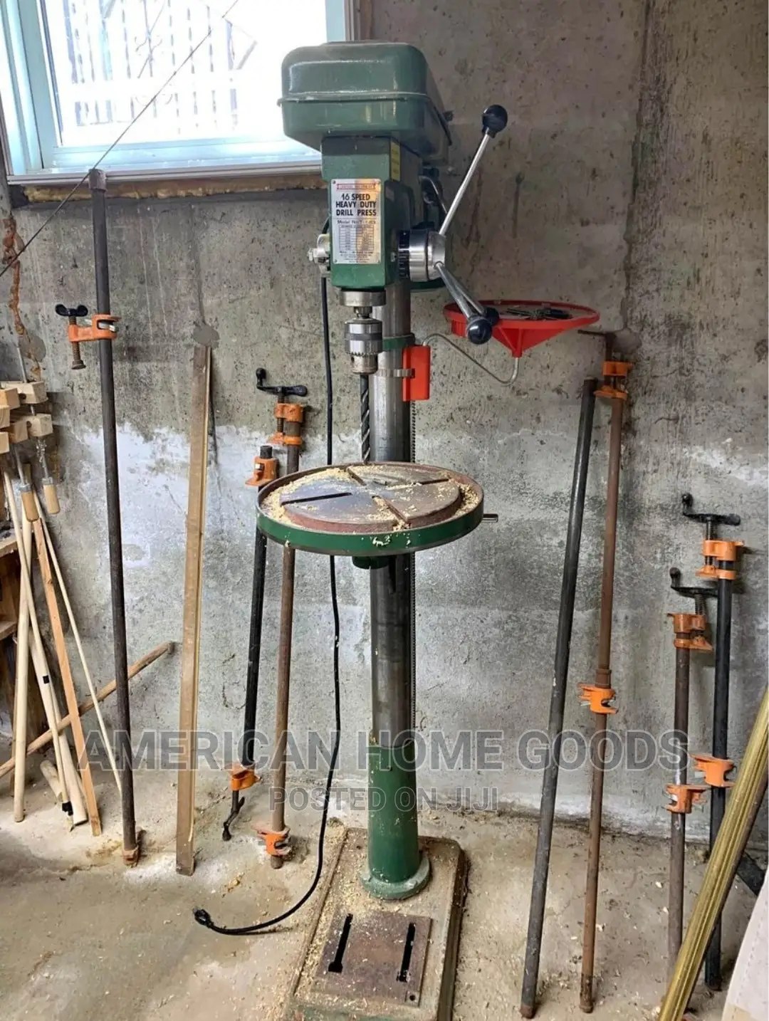 Central Machinery 12-16 Speed Stand-Alone Drill Press 240v