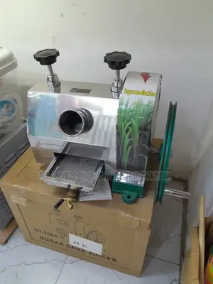 Manual Sugarcane Juicer Machine