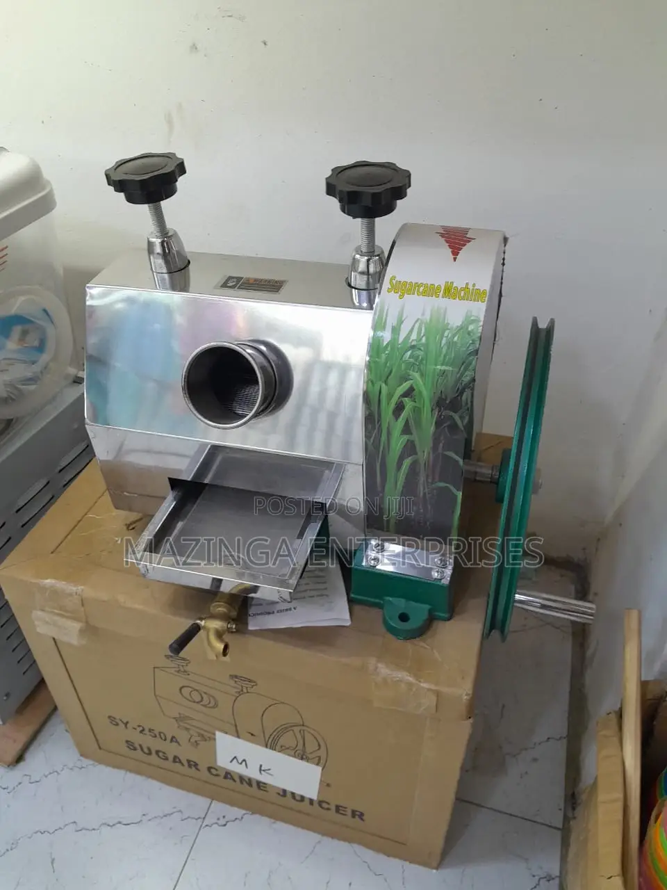 Manual Sugarcane Juicer Machine