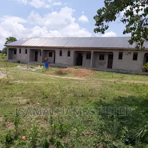 House for Sale With One Extra Plot