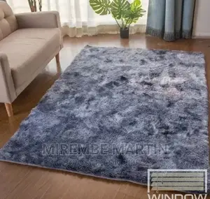 Woolen Center Carpet