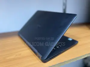 New Laptop Dell Latitude 12 7275 8GB Intel Core I5 SSD 500GB