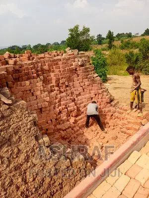 Clay Bricks Good Quality
