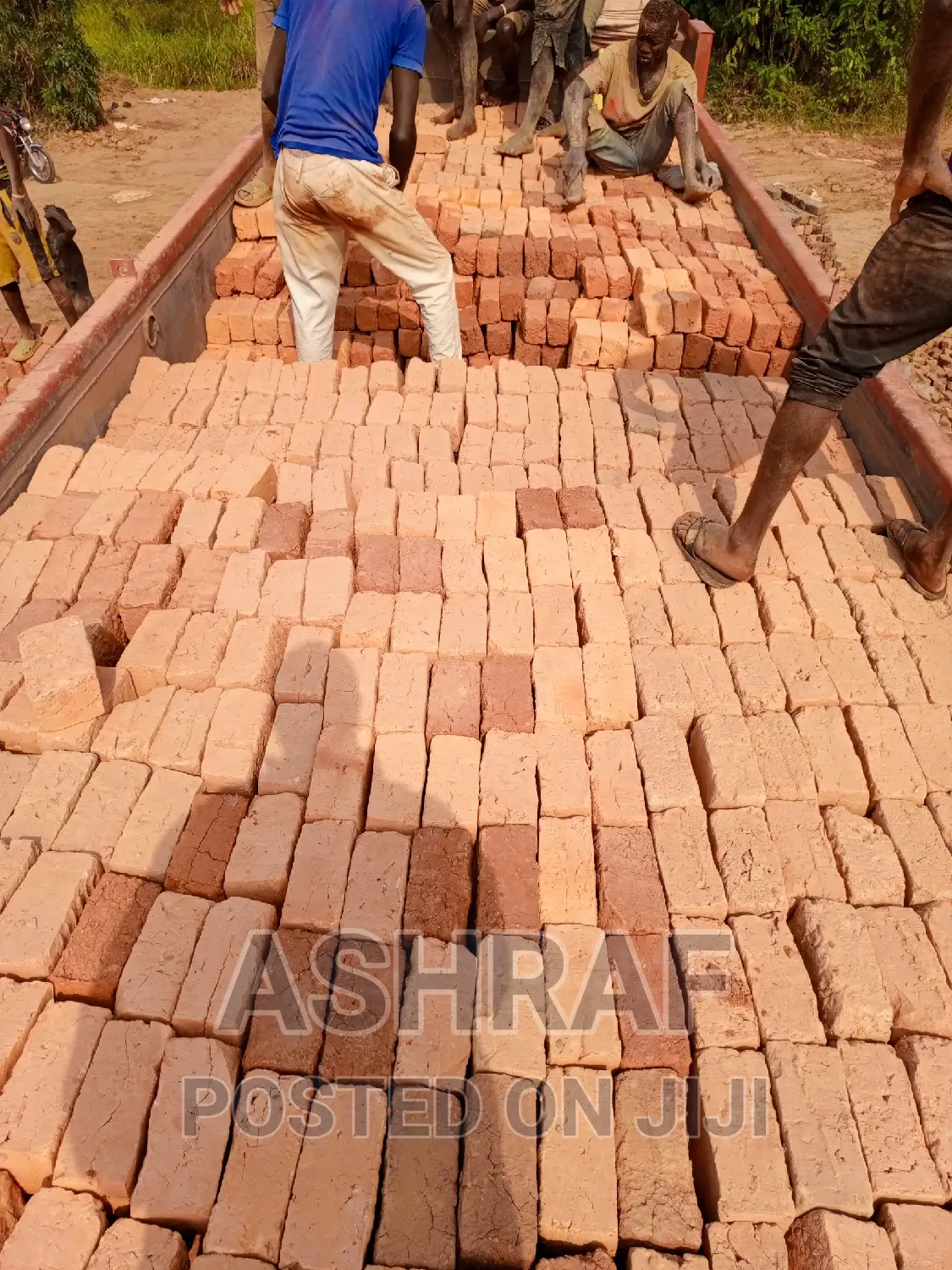 Clay Bricks Good Quality