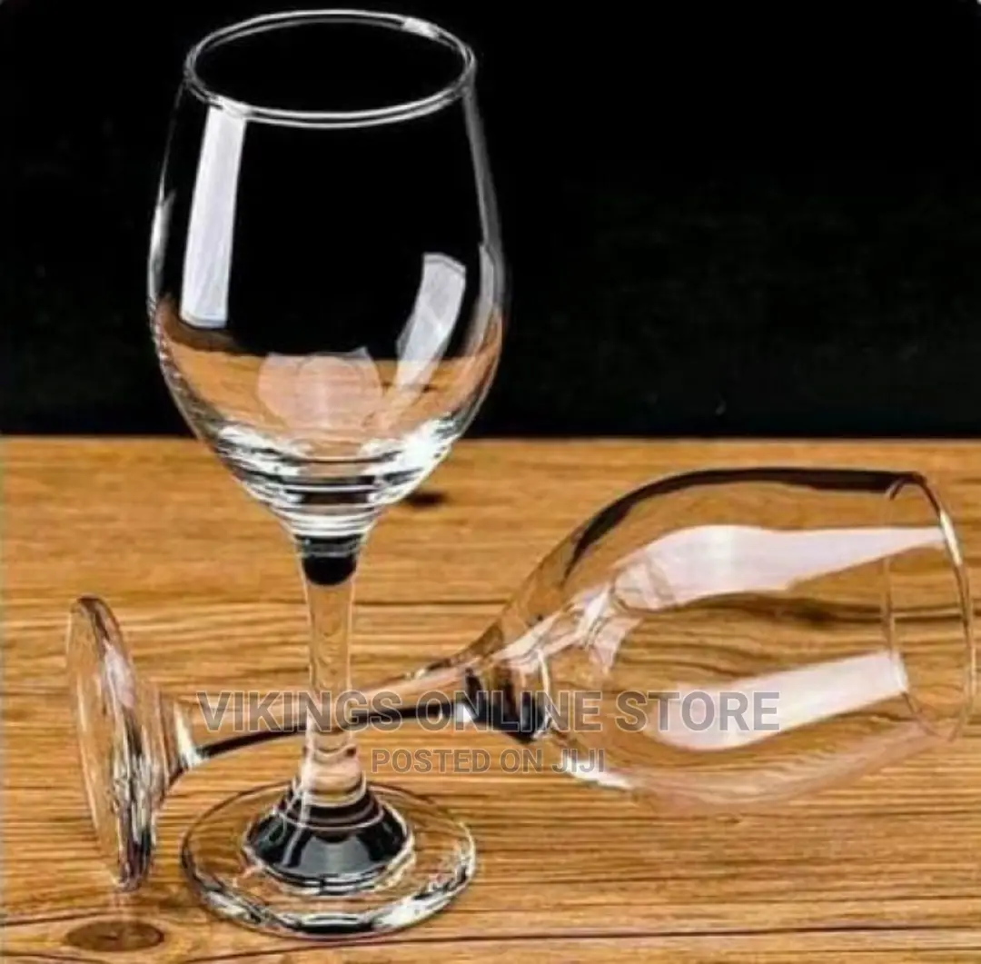 Set of Precious Wine Glasses
