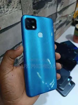 Infinix Hot 10i 32 GB Blue