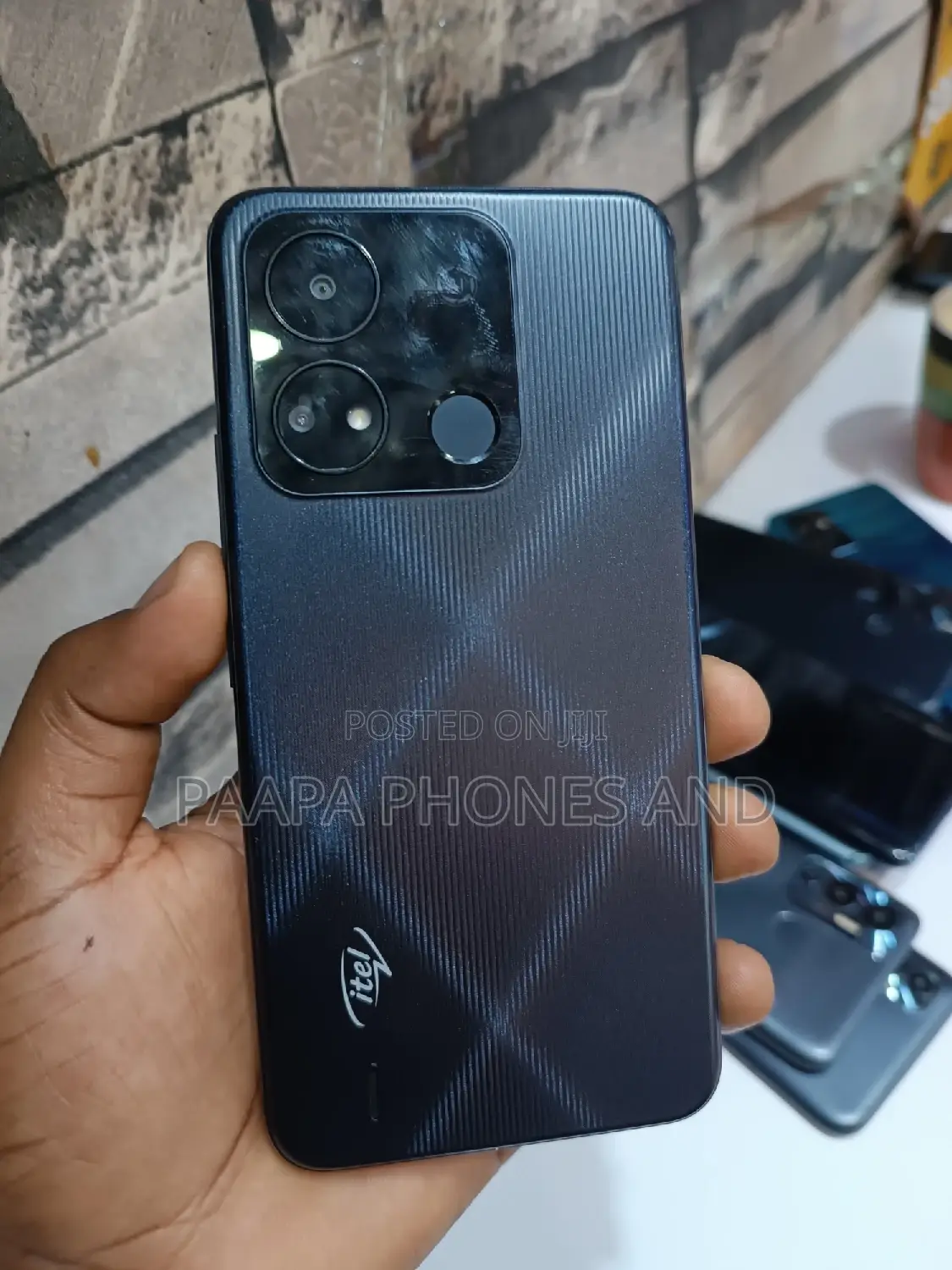 Itel A04 32 GB Black
