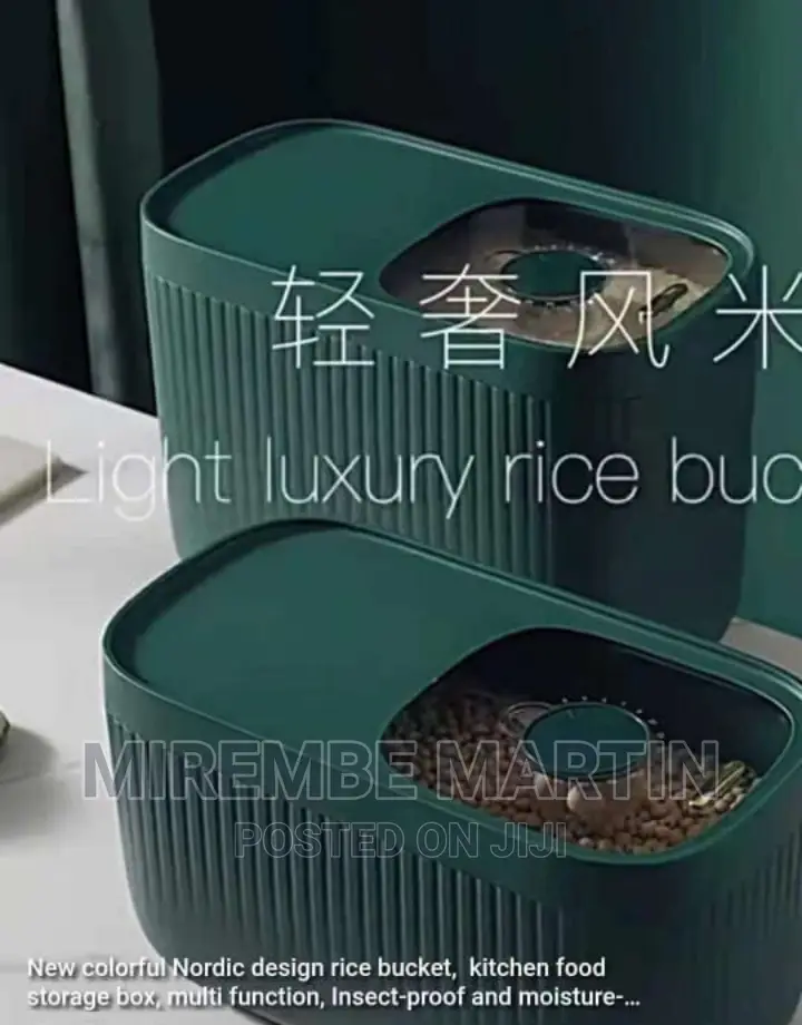 Green Food Storage Containers